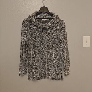 Calvin Klein Women Cozy Black and White Women's Sweater Size M